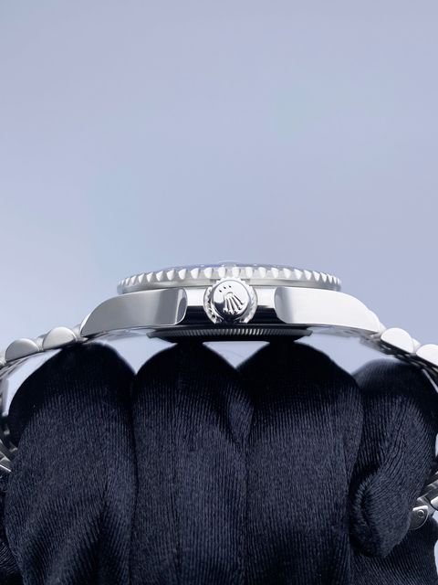 Rolex GMT Master II 126710 BLNR Image 4